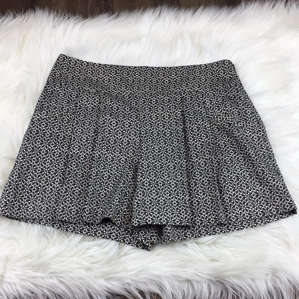 Ann Taylor LOFT Dress Shorts 4